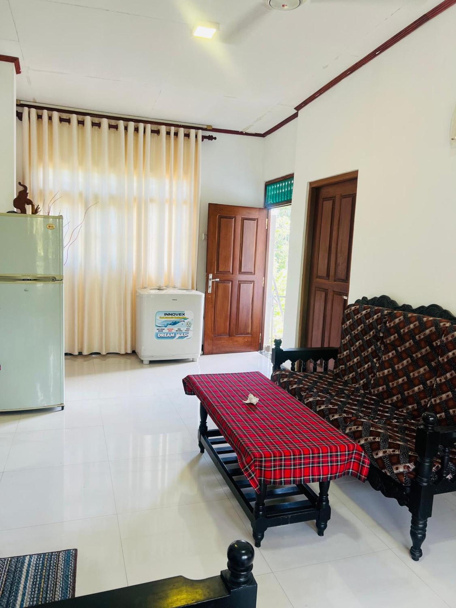 Hotel Zen Zone Weligama Exteriér fotografie